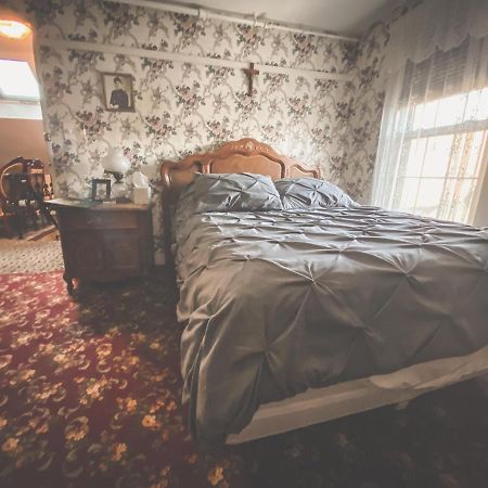 Bed and Breakfast Lizzie Borden House Fall River Exterior foto