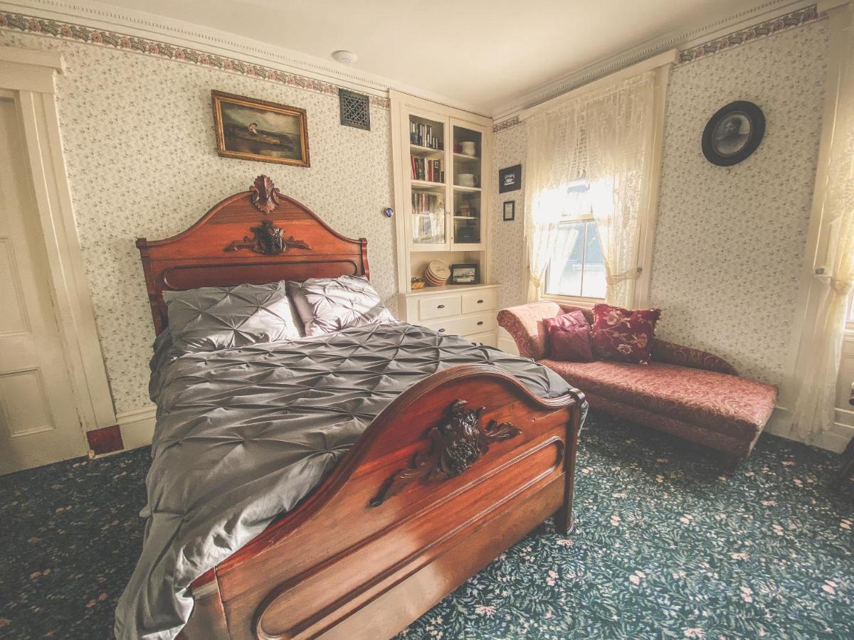 Bed and Breakfast Lizzie Borden House Fall River Exterior foto