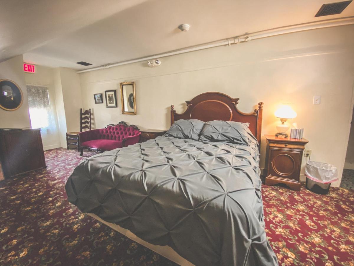 Bed and Breakfast Lizzie Borden House Fall River Exterior foto