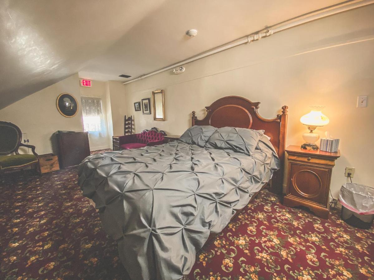 Bed and Breakfast Lizzie Borden House Fall River Exterior foto